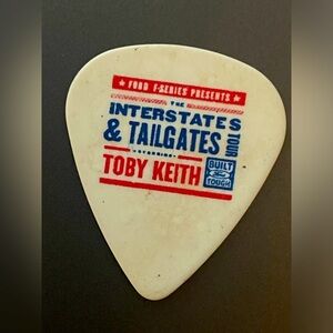 Toby Keith Interstates & Tailgates concert tour guitar pick memorabilia